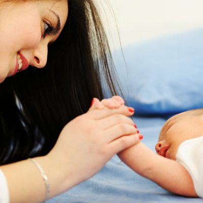 Develop A Bond With Your New Baby